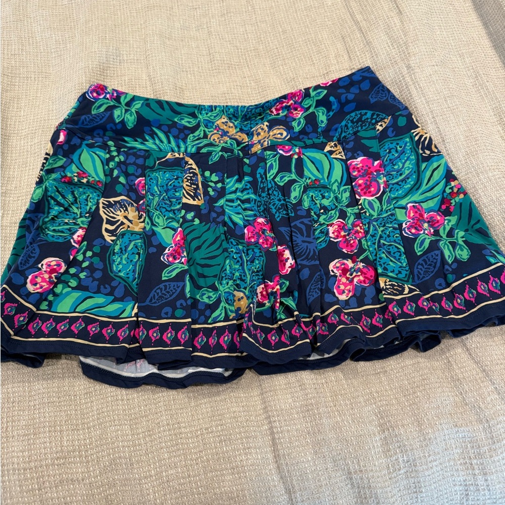 Lilly Pulitzer Navy Floral Circle Tennis Skirt with Pink & Green Accents